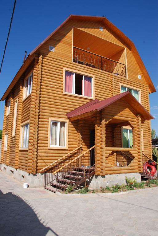 Guest House Ozernaya Cholpon-Ata Exterior foto